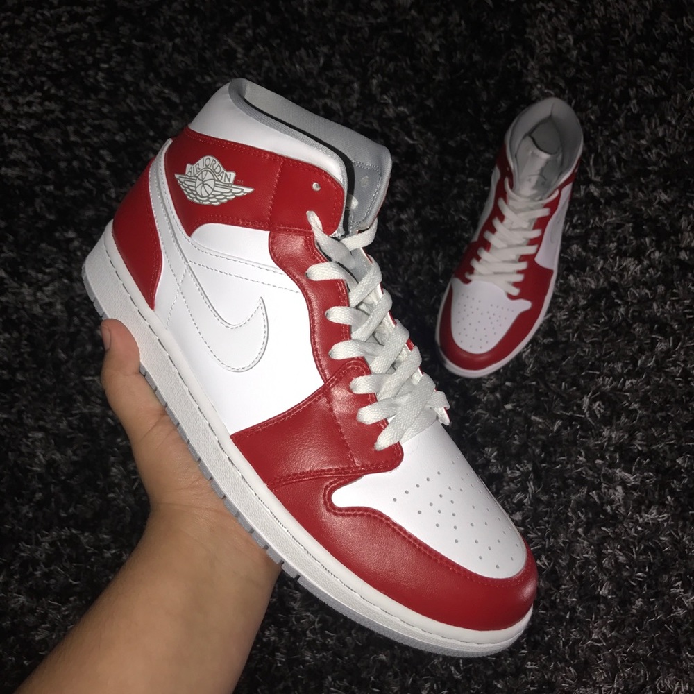 Custom painted Nike air Jordan 1 shoes